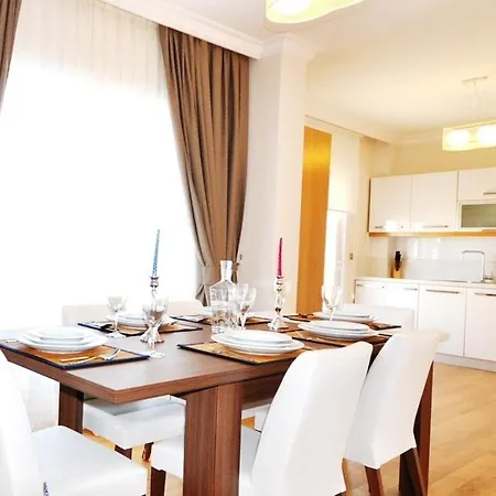 וילה Sleeps 10 With Pool Air Con And Wifi בודרום